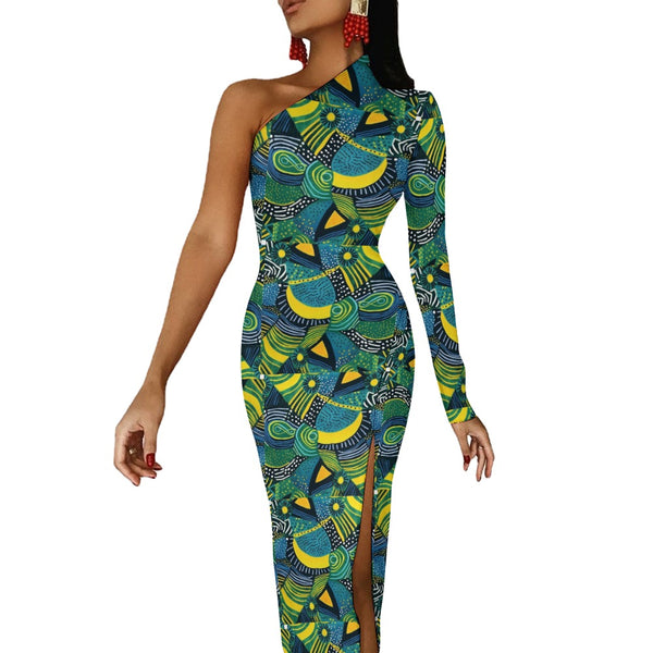 Bold and Glamorous African Print Bodycon Dress with Half Sleeves | Ideal for Celebrations| African Wax Pattern| Half Sleeve Slit Dress | Stand Out in Style