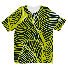 Load image into Gallery viewer, | Shweshwe Splendor | African Wax Print |  Kids T-Shirt
