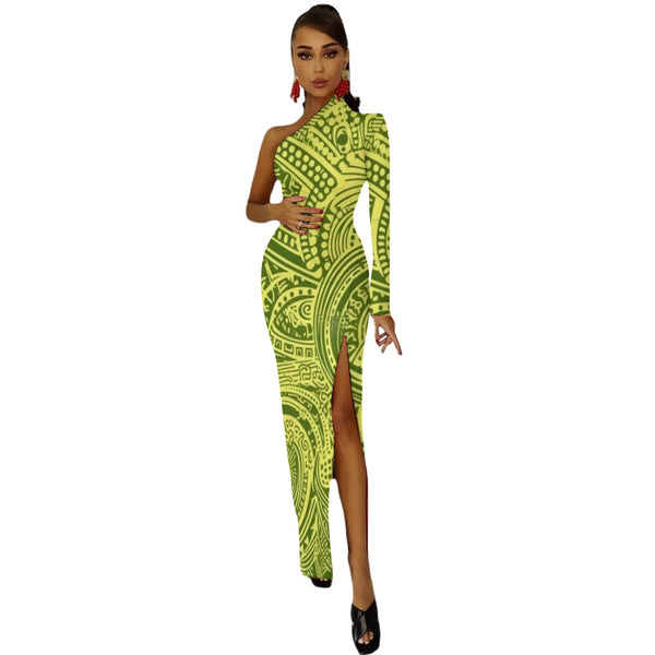 Bold and Glamorous African Print Bodycon Dress with Half Sleeves | Ideal for Celebrations| African Wax Pattern| Half Sleeve Slit Dress | Stand Out in Style